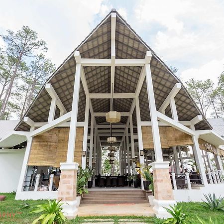 Vkirirom Pine Resort Chambak Dangkom Экстерьер фото
